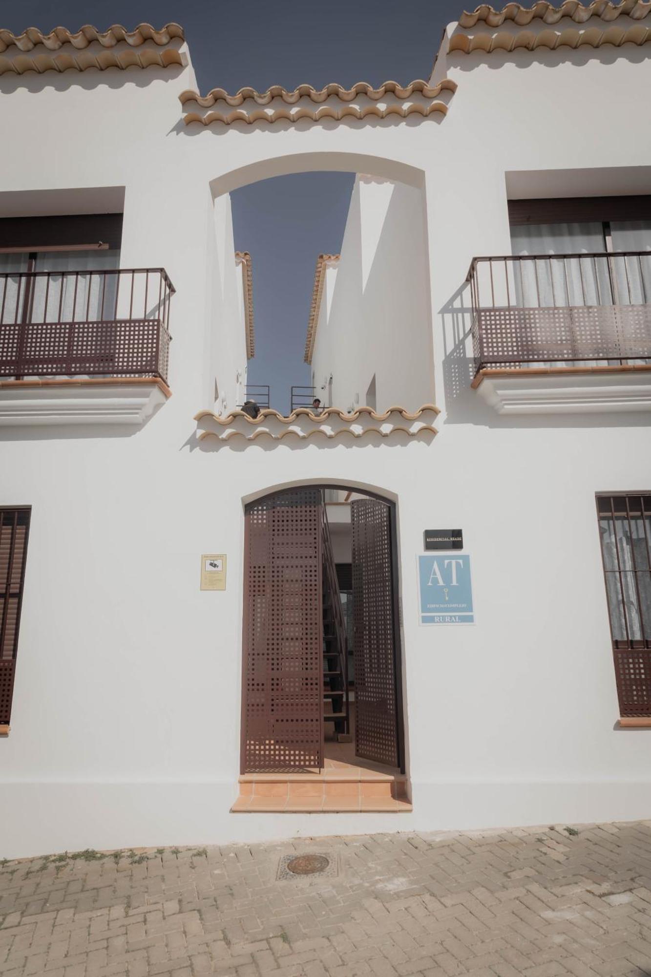 Residencial Neade Suites Sanlúcar de Guadiana Екстериор снимка